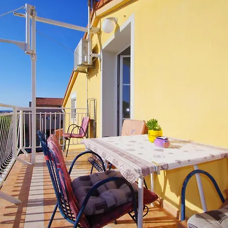 Apartment Kreso Fazana