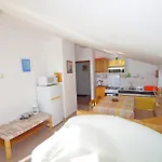Appartement Kreso *