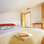 Appartement Kreso *